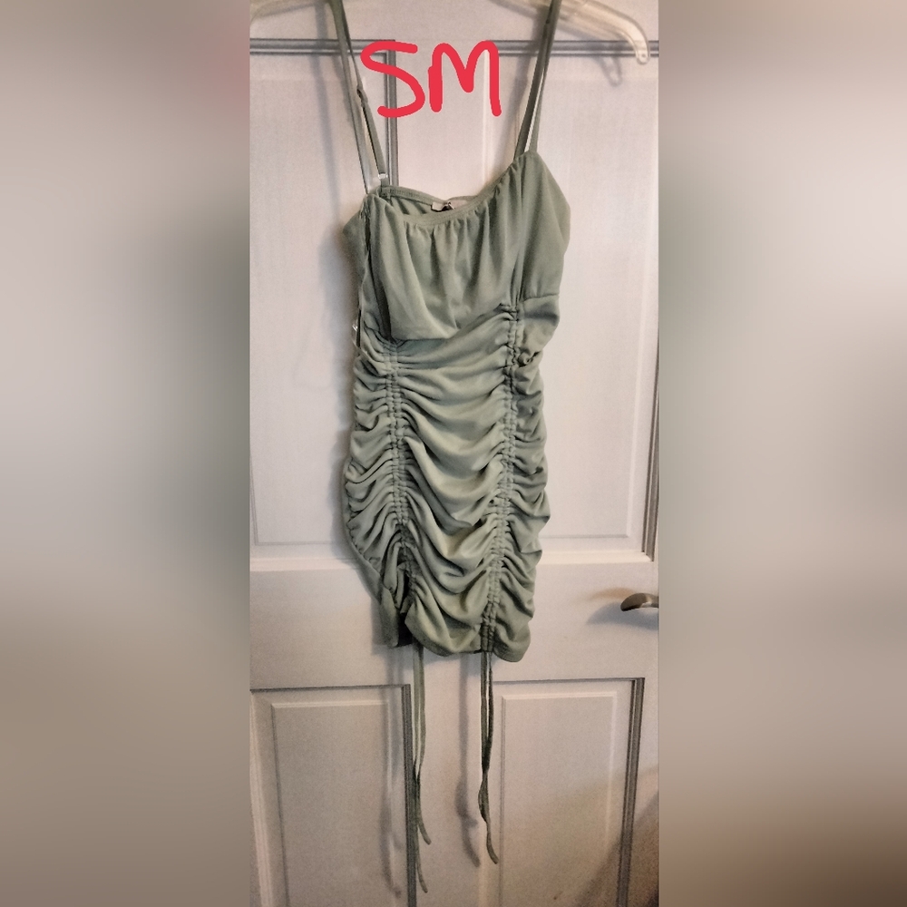 Biashe Elegant Strapless Ruched Dress in Sage Green